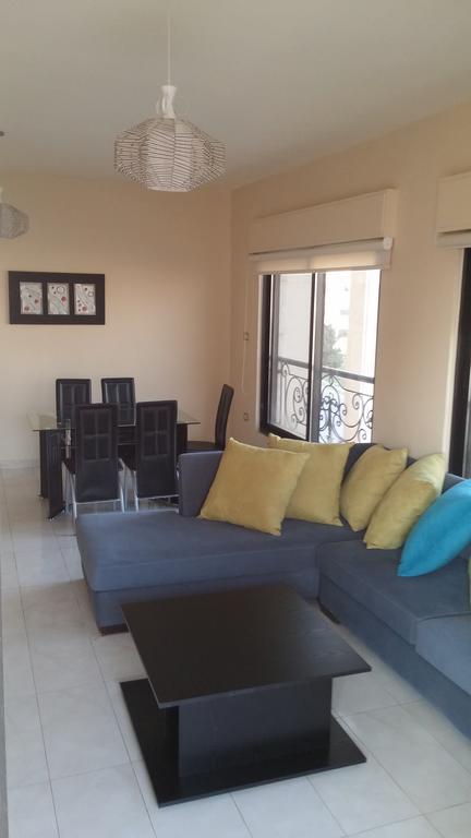 עמאן Cozy Dair Ghbar Apartment מראה חיצוני תמונה