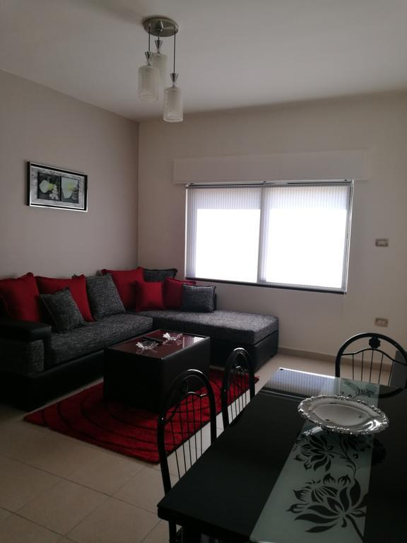 עמאן Cozy Dair Ghbar Apartment מראה חיצוני תמונה