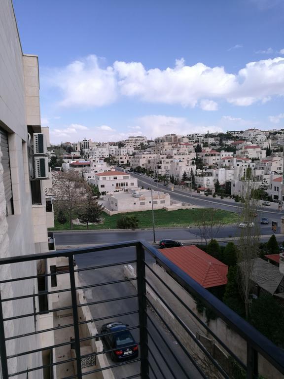 עמאן Cozy Dair Ghbar Apartment מראה חיצוני תמונה