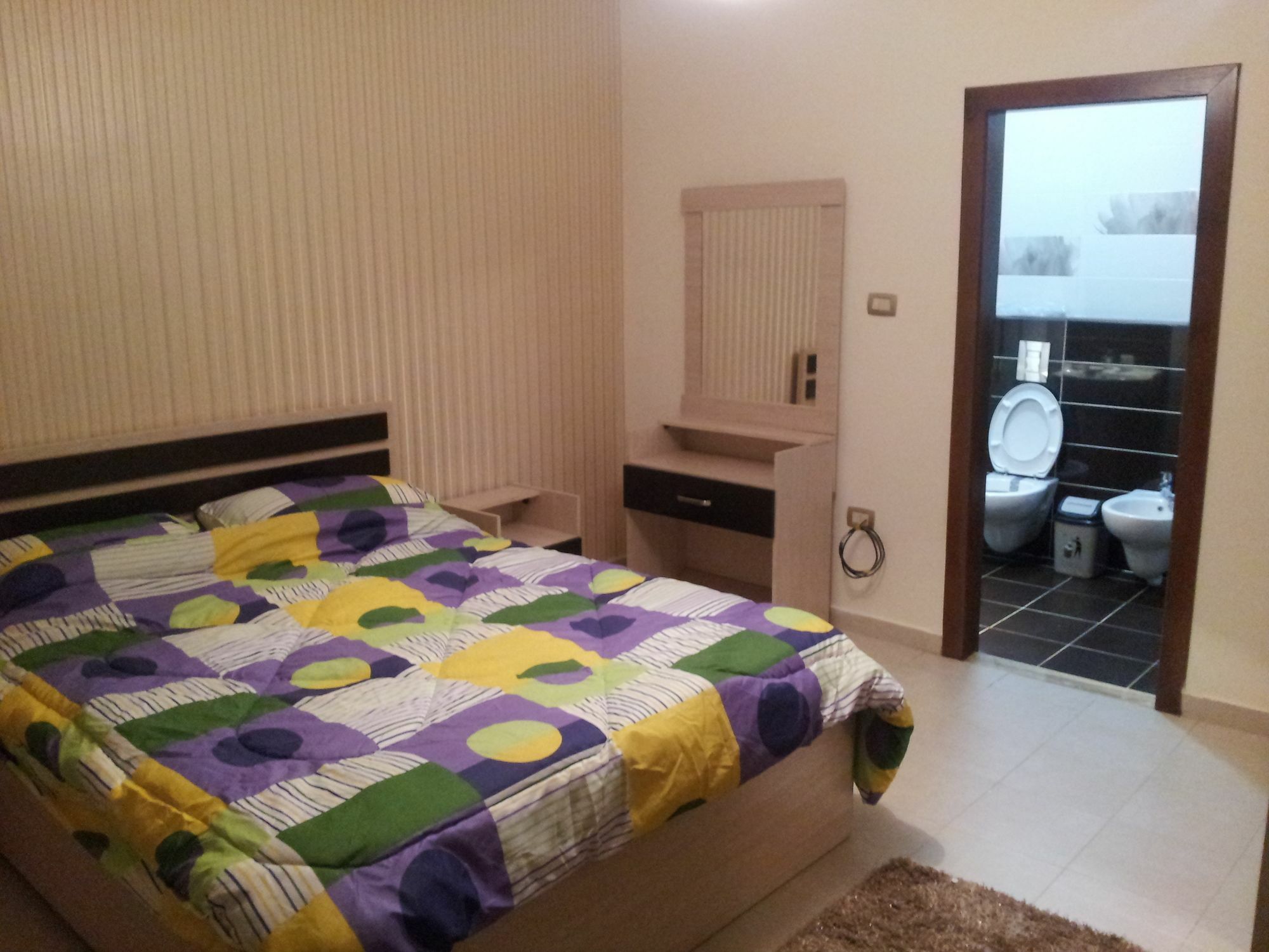 עמאן Cozy Dair Ghbar Apartment מראה חיצוני תמונה